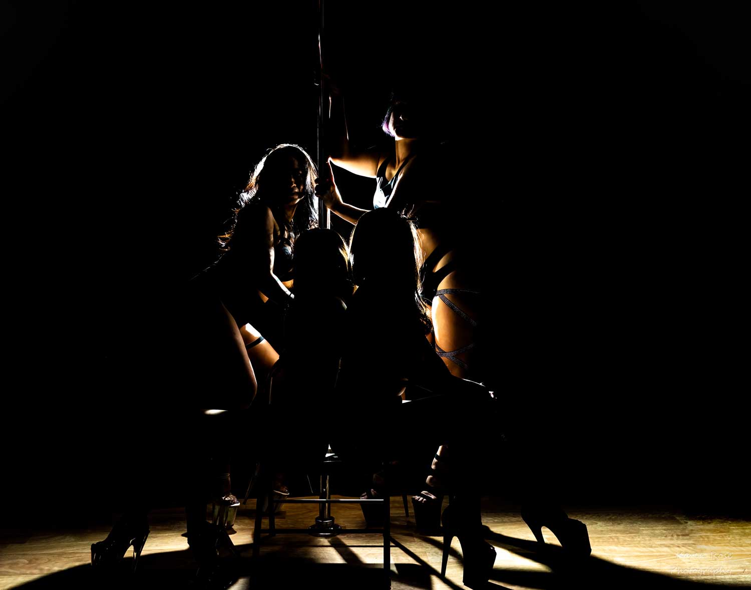 Dramatic pole art rim lighting